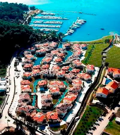 Marina Hotel